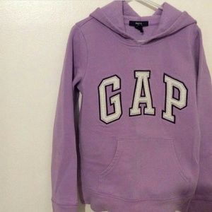 Girls Gap sweatshirt